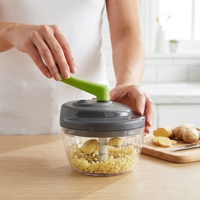 Hachoir manuel | Rapide et Efficace - Cuisineetplus